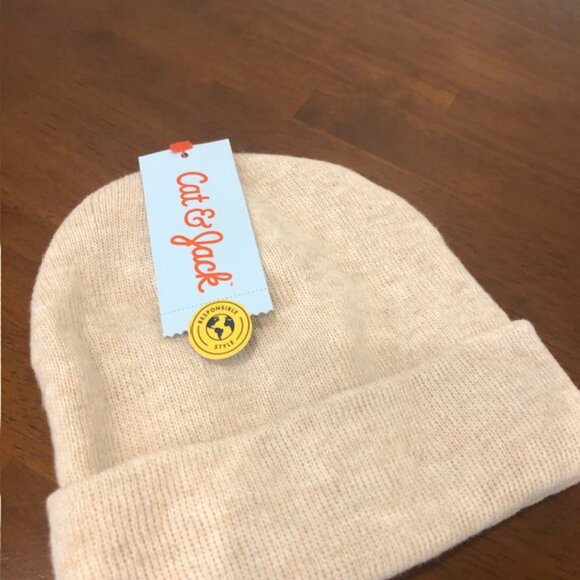 Cat & Jack Unisex Kids Tan Beanie Hat NWT - Picture 2 of 8